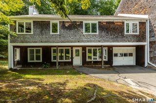15 Cardinal Drive 15, Farmington, CT 06032