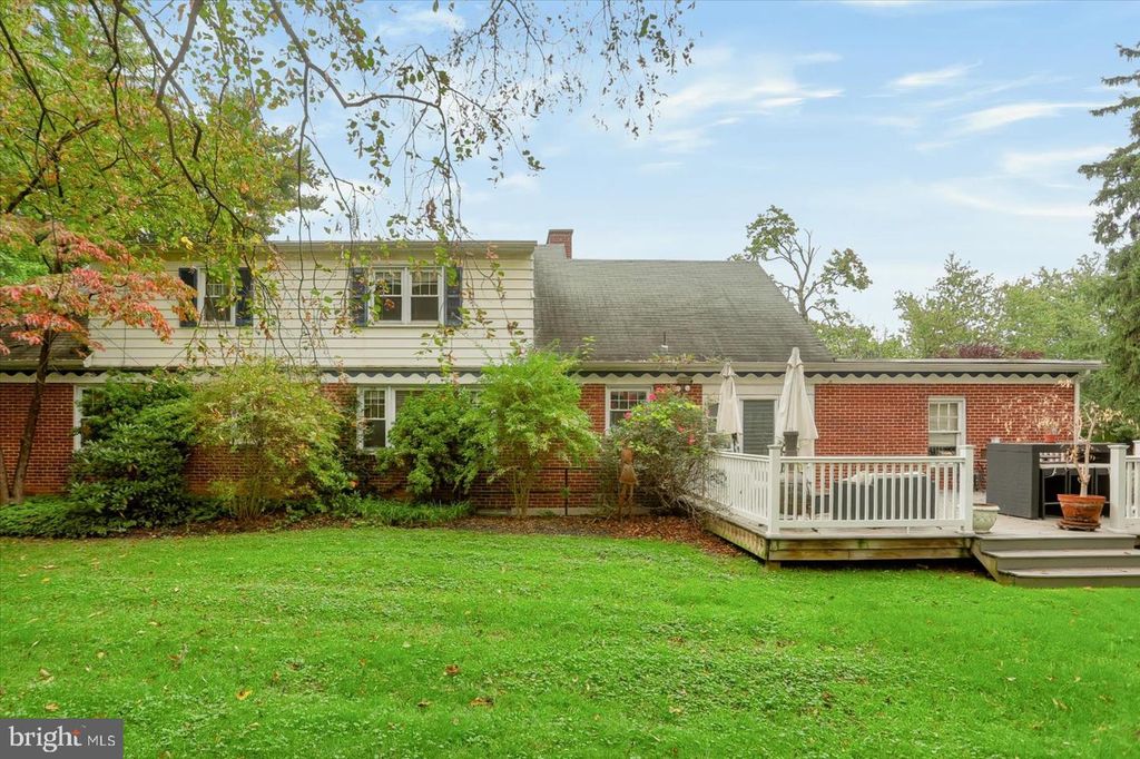 Image 41 of property listing at 958 COUNTRY CLUB RD, York, PA 17403