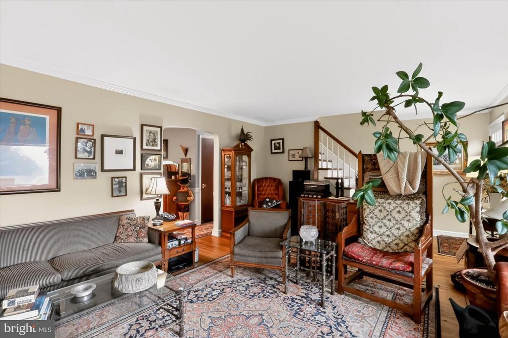 Image 9 of property listing at 958 COUNTRY CLUB RD, York, PA 17403