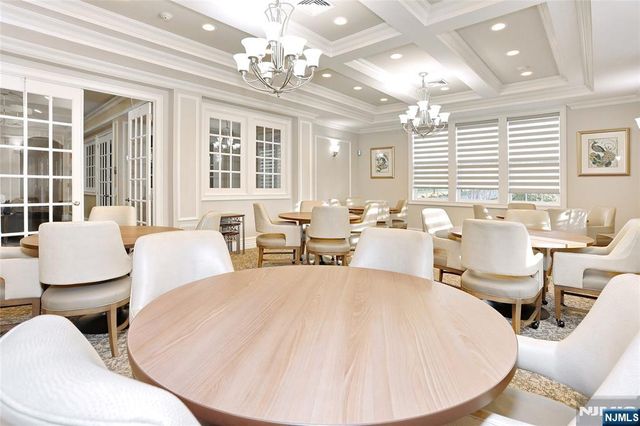 602 Four Seasons Lane, Montvale, NJ 07645