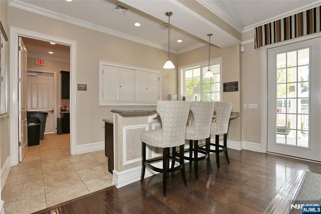 602 Four Seasons Lane, Montvale, NJ 07645