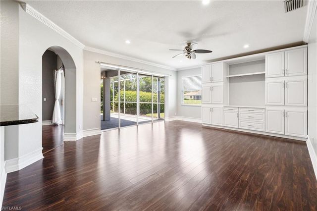 3940 Ruxton RD, Naples, FL 34116