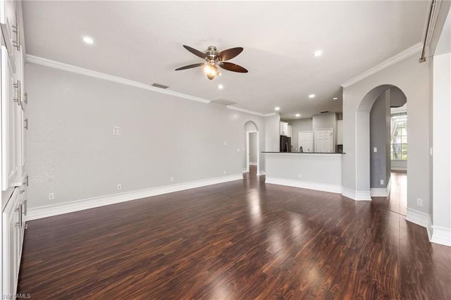 3940 Ruxton RD, Naples, FL 34116