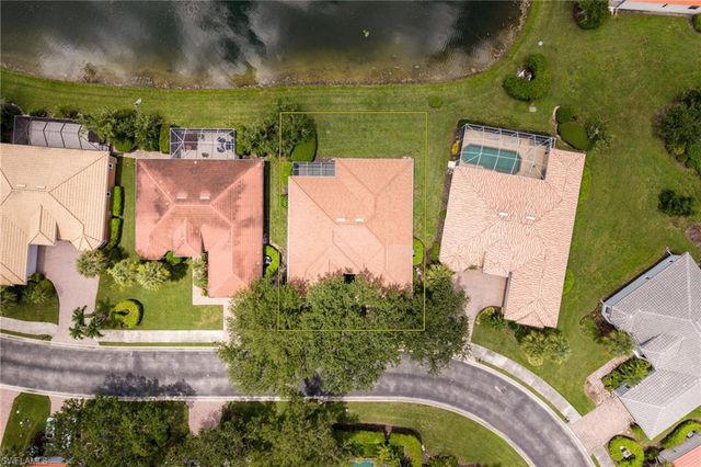 3940 Ruxton RD, Naples, FL 34116