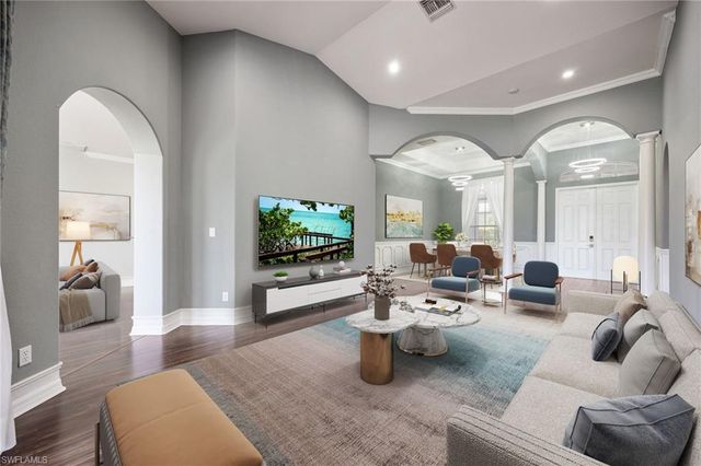 3940 Ruxton RD, Naples, FL 34116