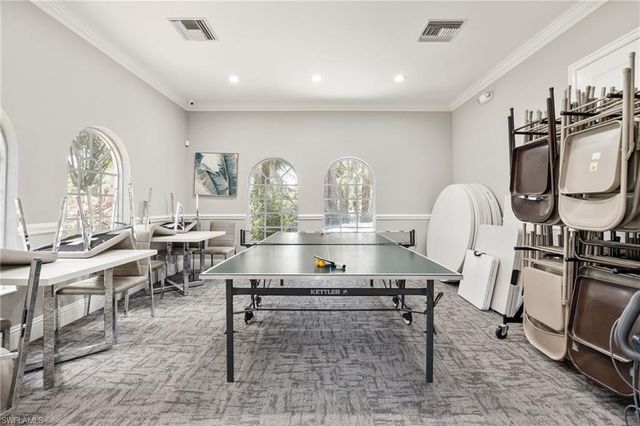 3940 Ruxton RD, Naples, FL 34116