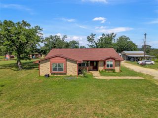 1080 League Line RD, Paige, TX 78659