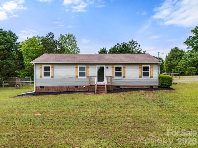 5129 Harmony Church Road, Edgemoor, SC 29712