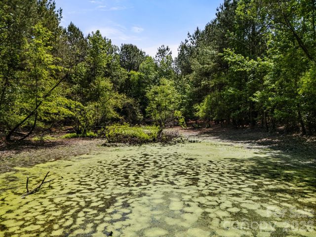 5129 Harmony Church Road, Edgemoor, SC 29712
