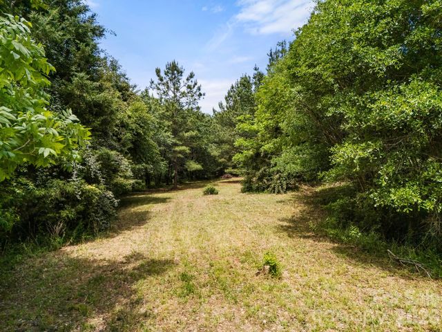 5129 Harmony Church Road, Edgemoor, SC 29712