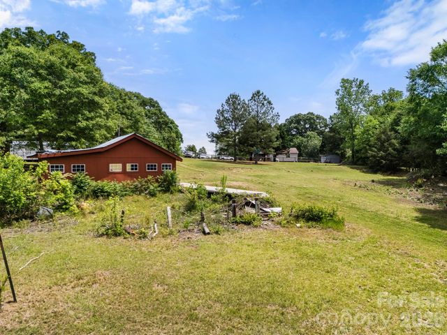 5129 Harmony Church Road, Edgemoor, SC 29712