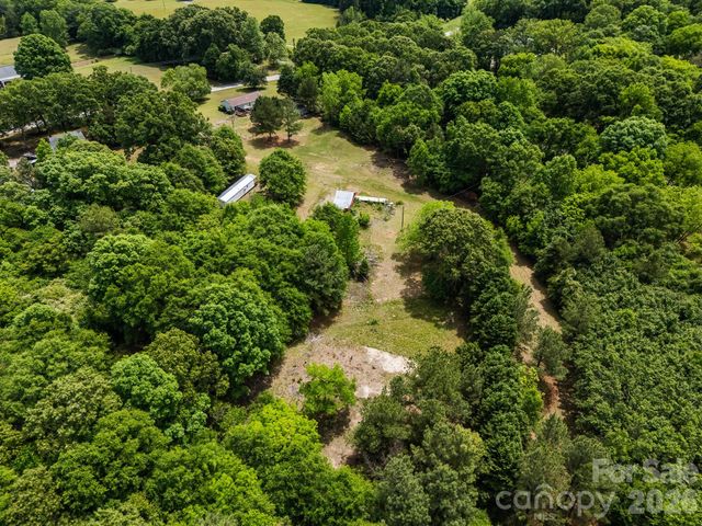 5129 Harmony Church Road, Edgemoor, SC 29712