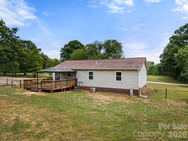 5129 Harmony Church Road, Edgemoor, SC 29712