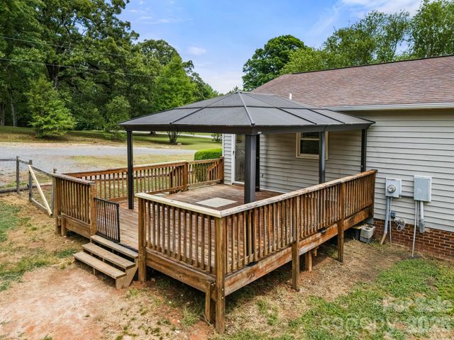 5129 Harmony Church Road, Edgemoor, SC 29712
