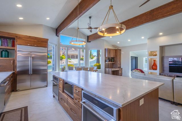 1297 W LIONS HEAD DR, Washington, UT 84780