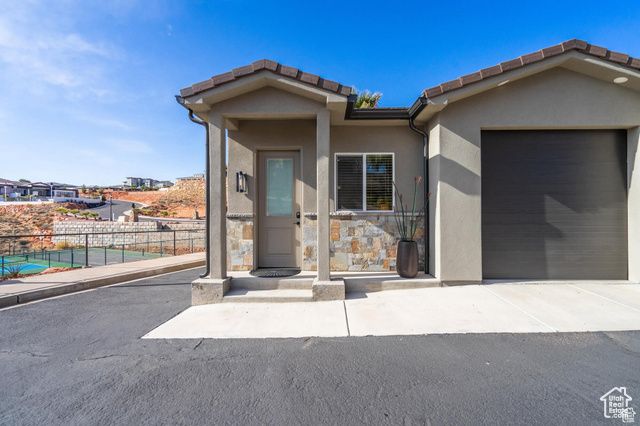 1297 W LIONS HEAD DR, Washington, UT 84780