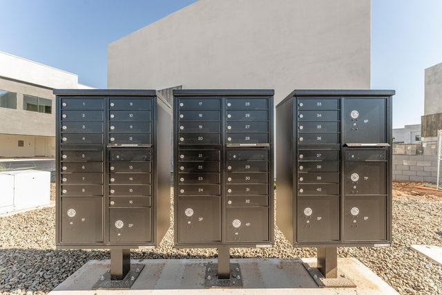 432 S 32nd Street Unit 120, Mesa, AZ 85204