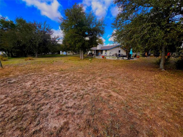 173 Misty LN, Cedar Creek, TX 78612