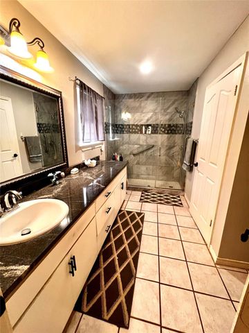 173 Misty LN, Cedar Creek, TX 78612