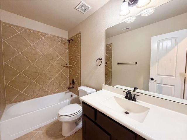 1036 Cedar Forest Drive, Conroe, TX 77384