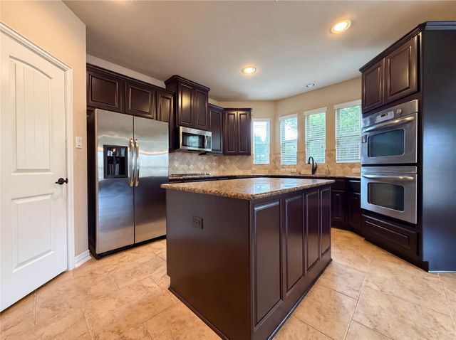 1036 Cedar Forest Drive, Conroe, TX 77384