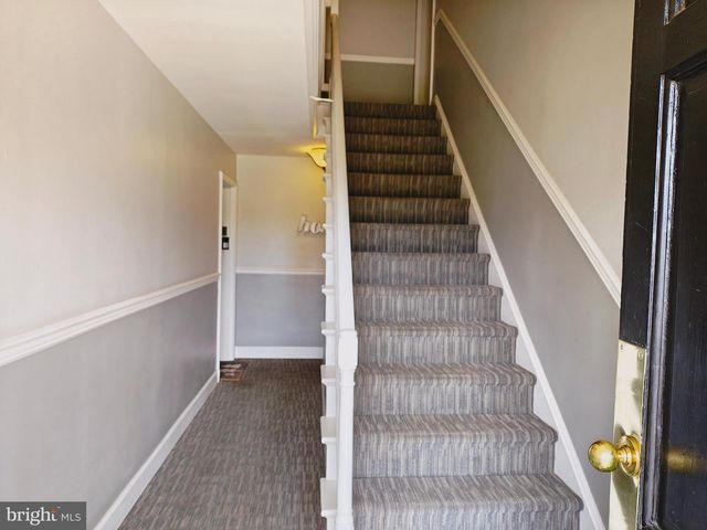 3432 S WAKEFIELD ST #B1, Arlington, VA 22206