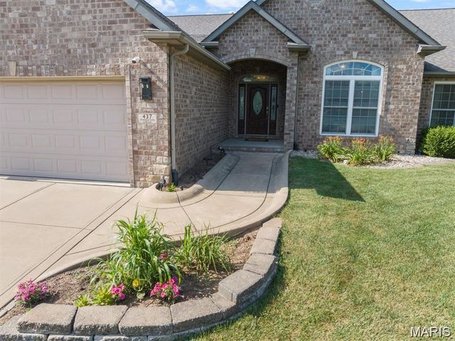 437 MARBLETON Circle, O'fallon, IL 62269