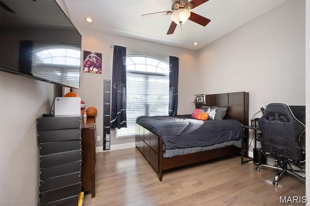 437 MARBLETON Circle, O'fallon, IL 62269