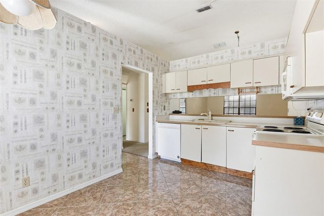 3746 GATEWOOD DRIVE, Port Orange, FL 32129