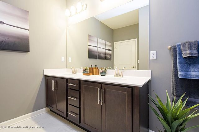 249 Broad Street 413, Matawan, NJ 07747