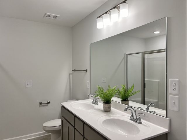 244 Republic St, Shelbyville, TN 37160