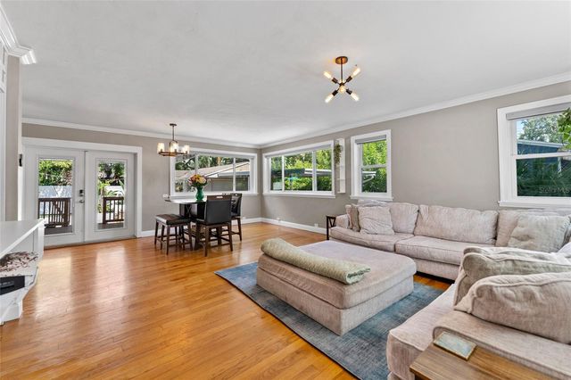 2605 S MANHATTAN AVENUE, Tampa, FL 33629