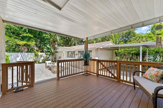 2605 S MANHATTAN AVENUE, Tampa, FL 33629