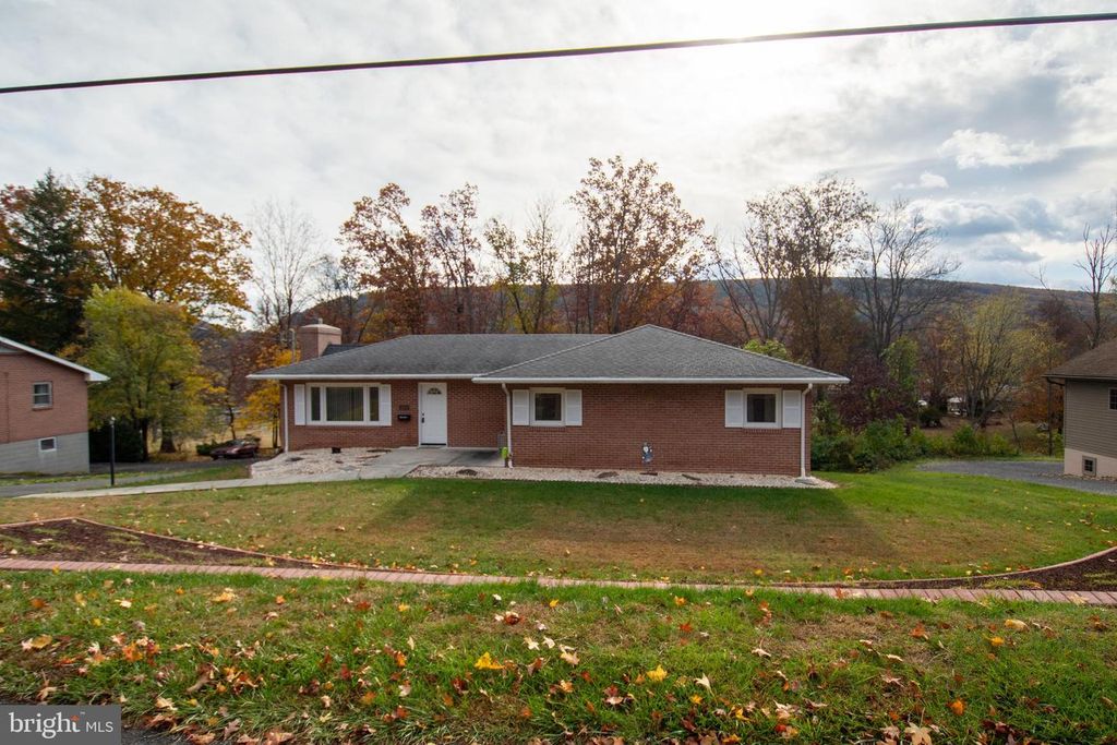 1034 WEIRES AVE, Lavale, MD 21502