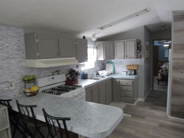 480 Hoague Drive, Highgate, VT 05459