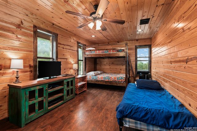 1539 River Road, Concan, TX 78838