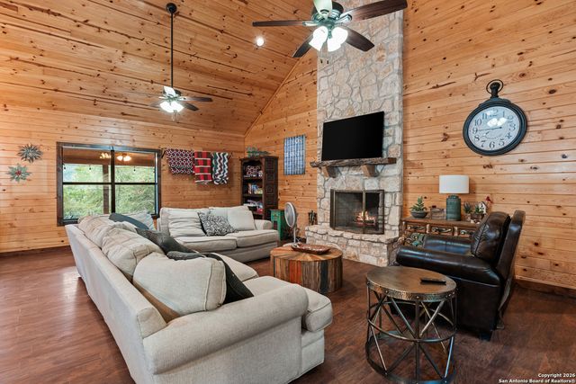 1539 River Road, Concan, TX 78838