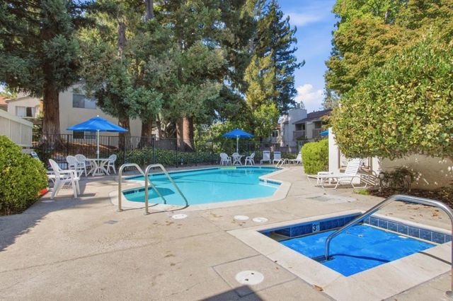 19111 Vineyard, Saratoga, CA 95070