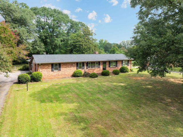 105 Thunderbird Place, Spartanburg, SC 29307