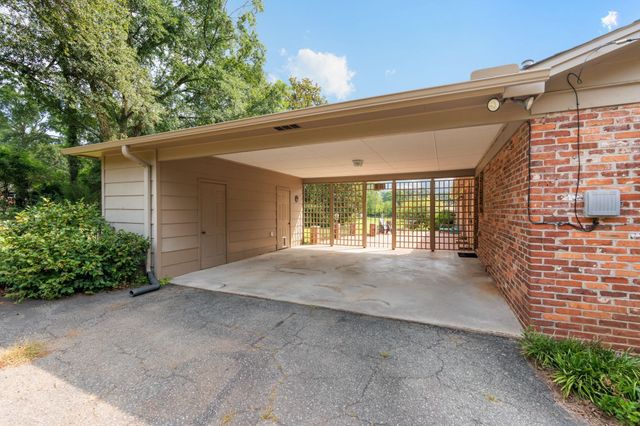 105 Thunderbird Place, Spartanburg, SC 29307