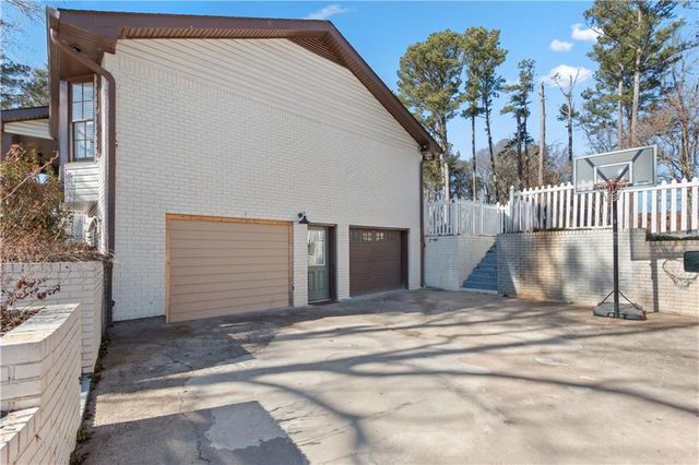 8951 Country Club Drive, Douglasville, GA 30134