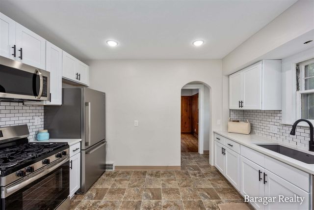 920 Ellsmere Street, Grand Rapids, MI 49505