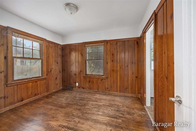920 Ellsmere Street, Grand Rapids, MI 49505
