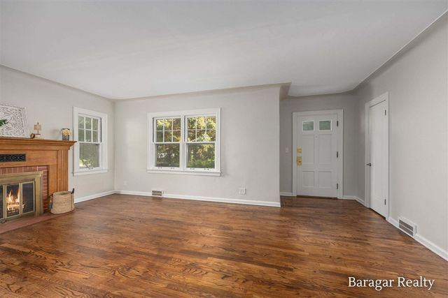 920 Ellsmere Street, Grand Rapids, MI 49505