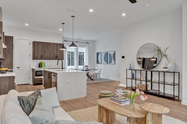 3612 San Jacinto 101, Dallas, TX 75204