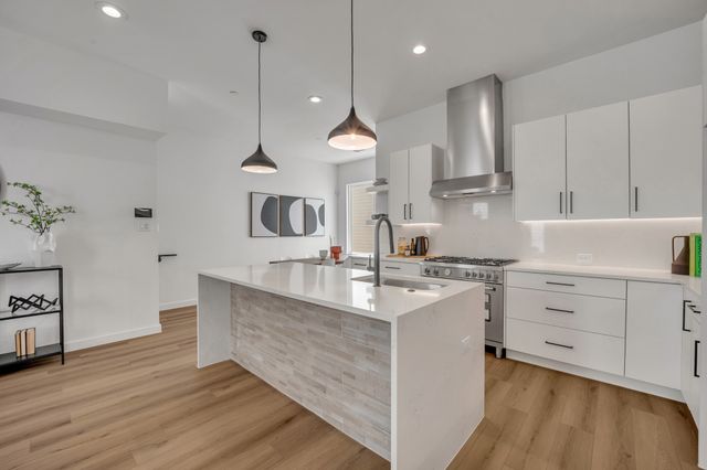 3612 San Jacinto 101, Dallas, TX 75204