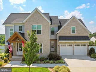 347 MOON STONE DR, Kearneysville, WV 25430