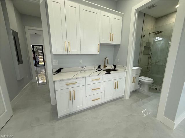 4353 22nd AVE NE, Naples, FL 34120