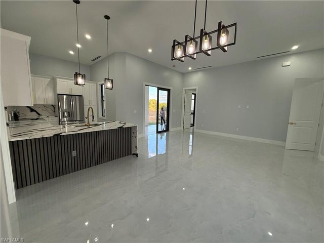 4353 22nd AVE NE, Naples, FL 34120