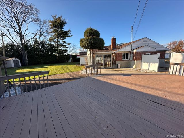 2480 Fir Court, East Meadow, NY 11554